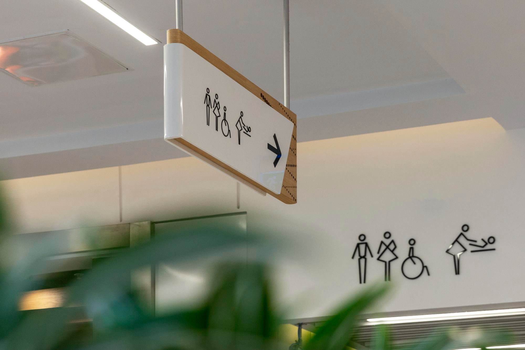 Papan nama