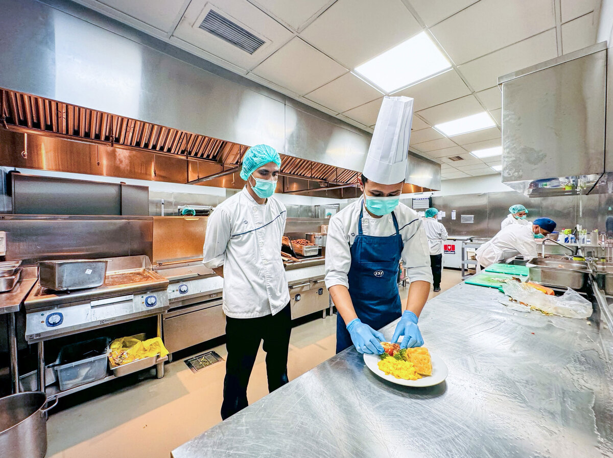 ID Food-Services-1